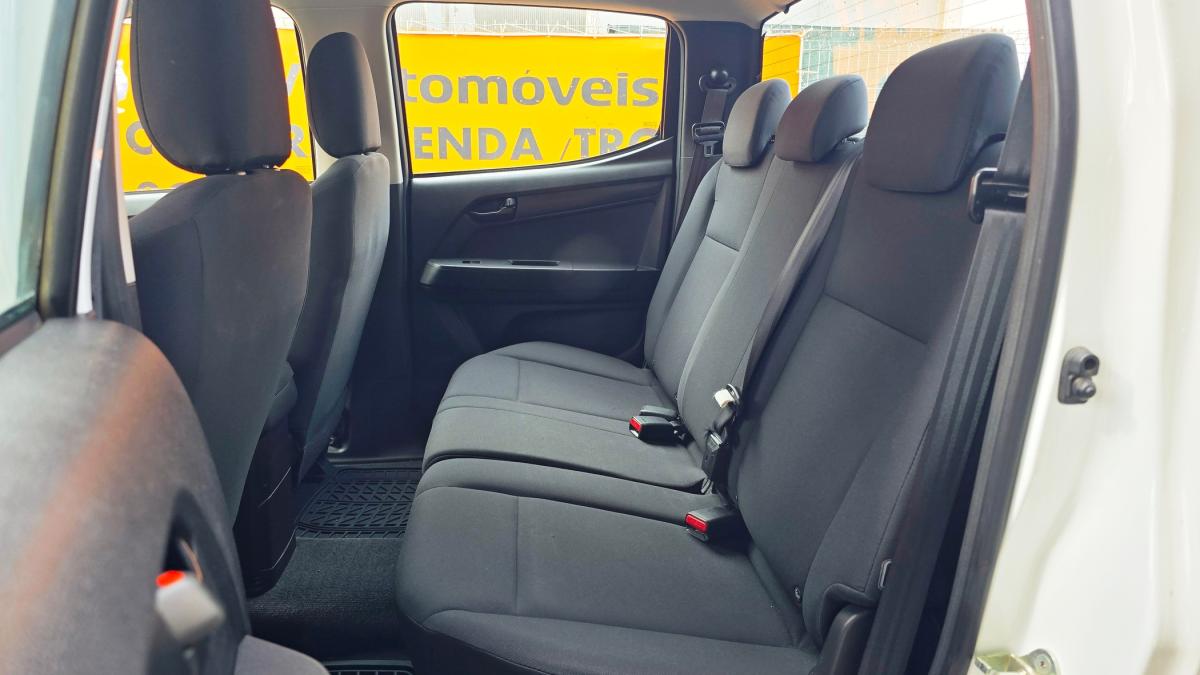 isuzu-d-max-2018-diesel-1898cc