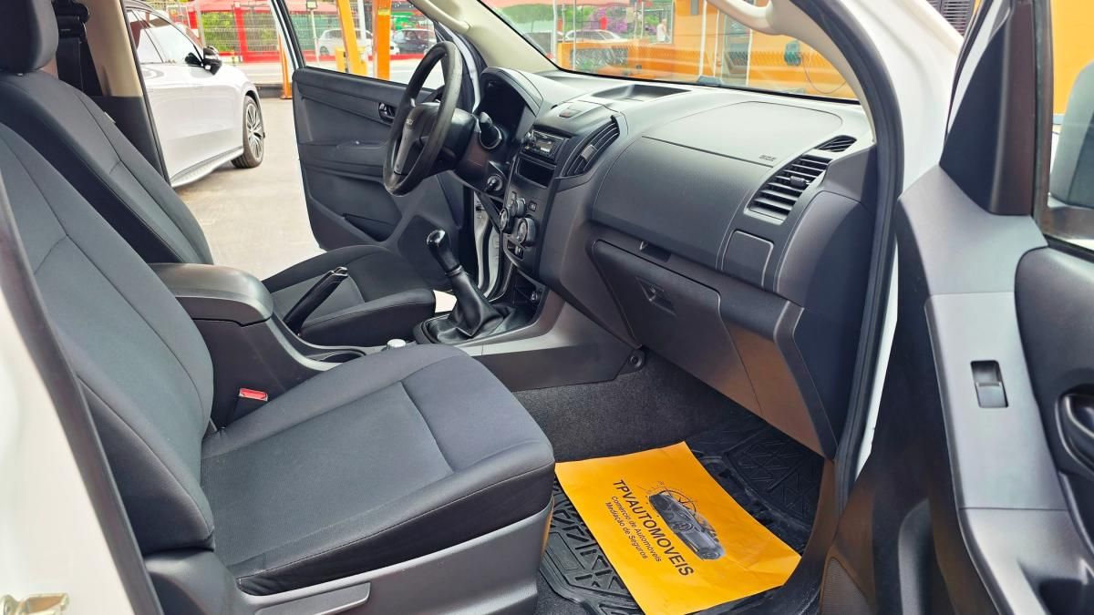 isuzu-d-max-2018-diesel-1898cc