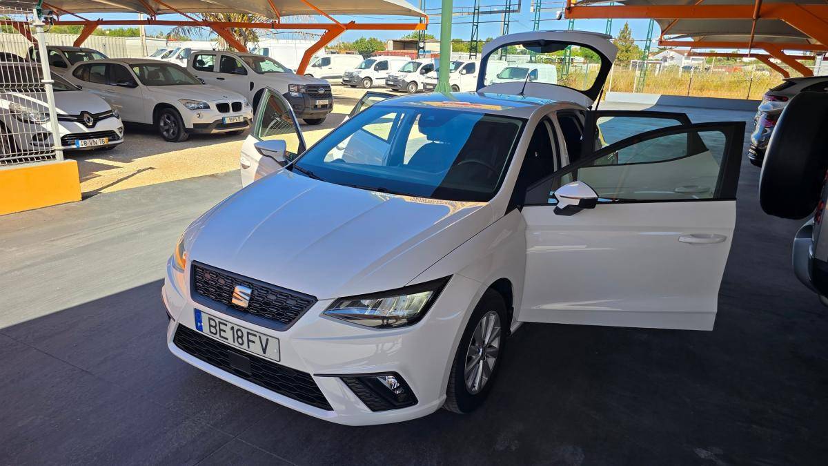seat-ibiza-2023-gasolina-999cc