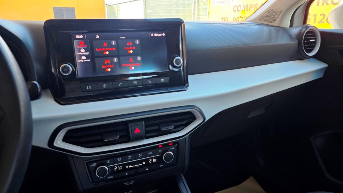seat-ibiza-2023-gasolina-999cc