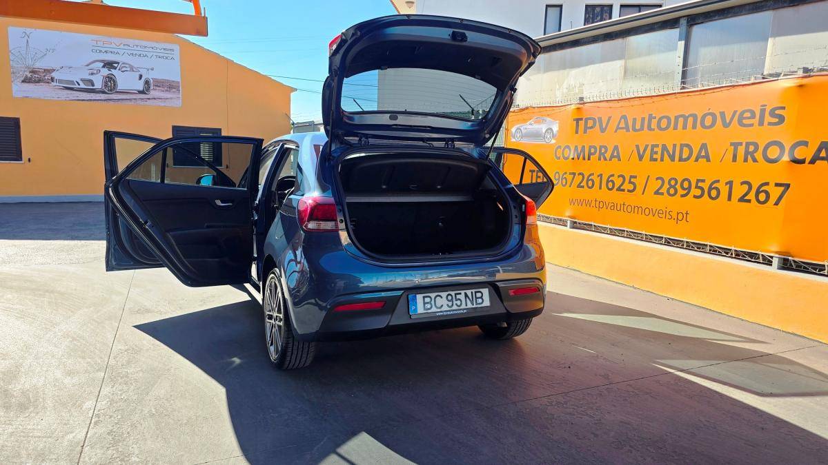 kia-rio-2023-gasolina-998cc