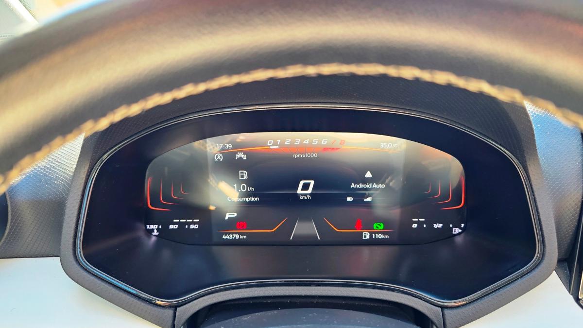 seat-arona-2023-gasolina-999cc
