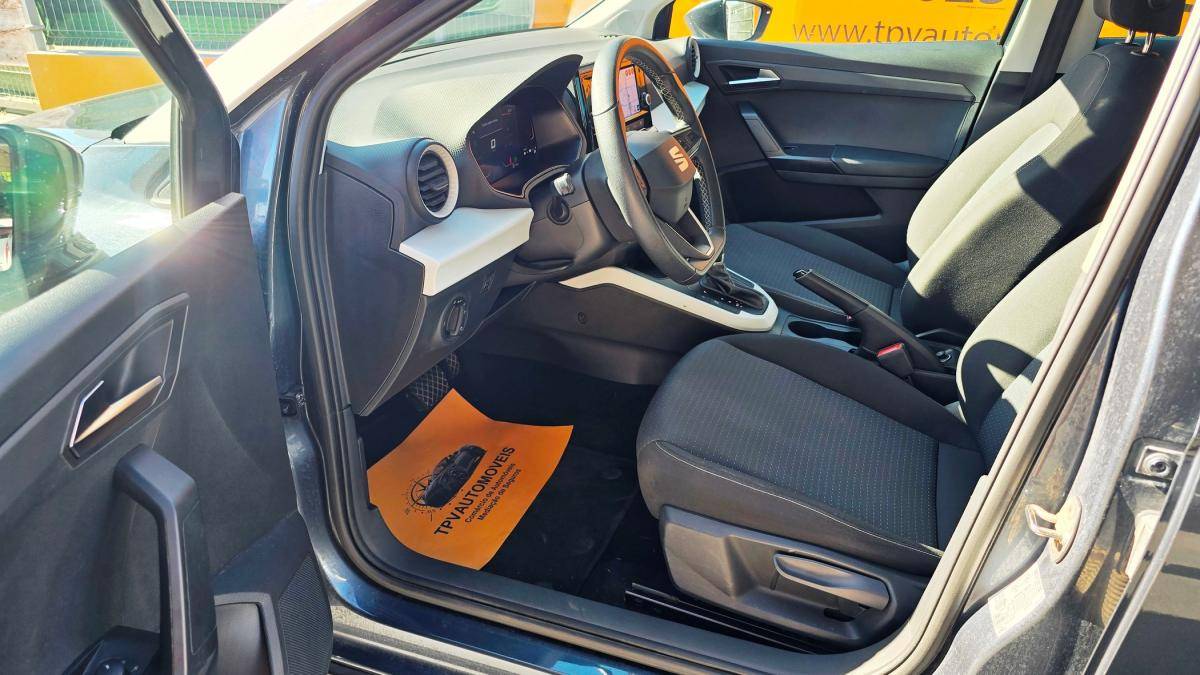 seat-arona-2023-gasolina-999cc