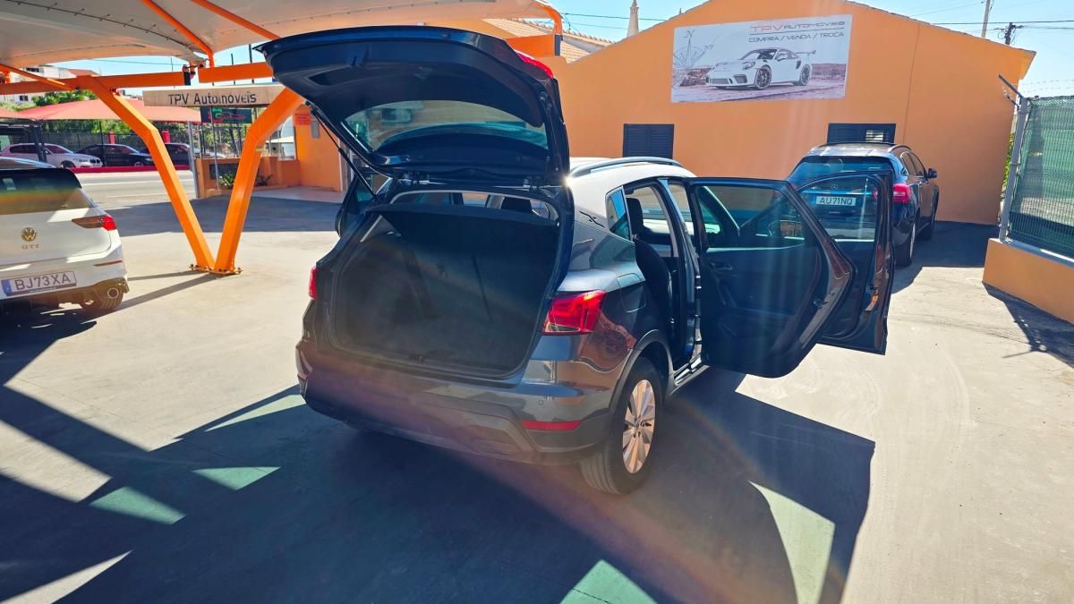 seat-arona-2023-gasolina-999cc