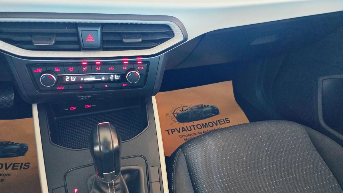 seat-arona-2023-gasolina-999cc