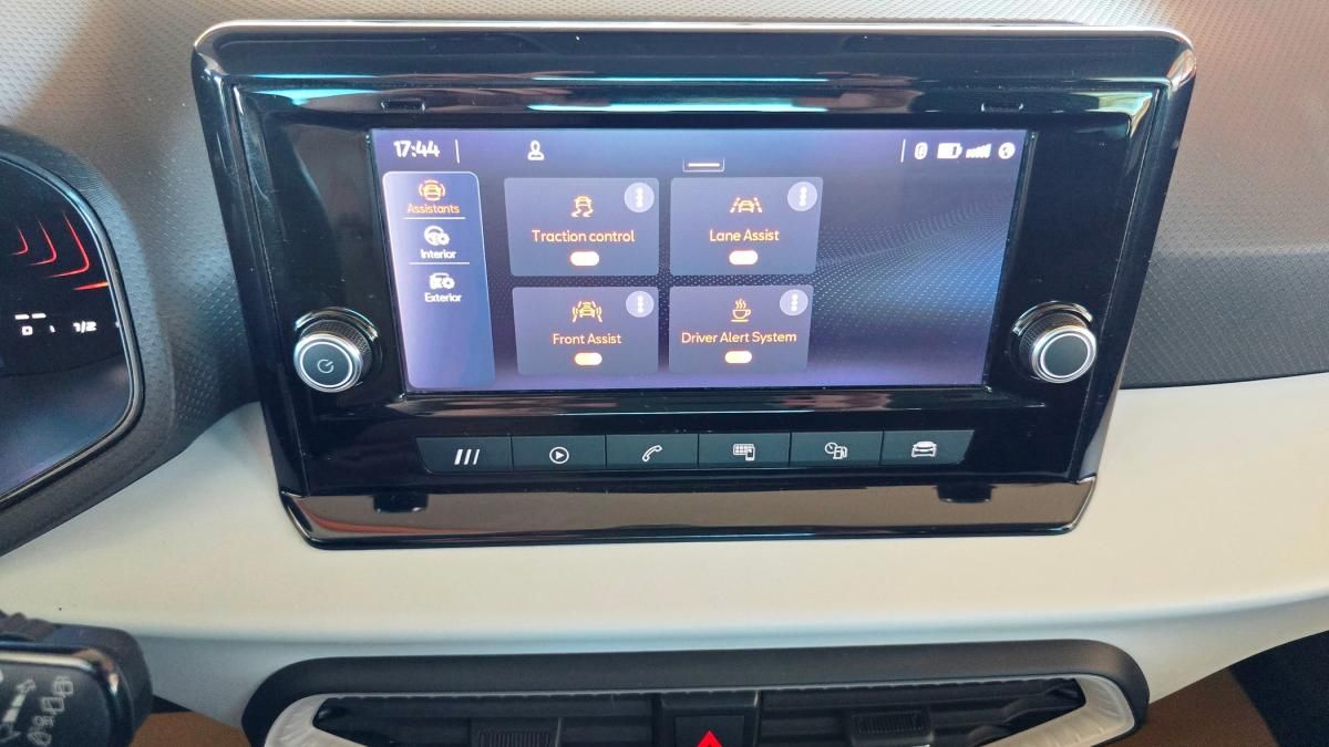 seat-arona-2023-gasolina-999cc