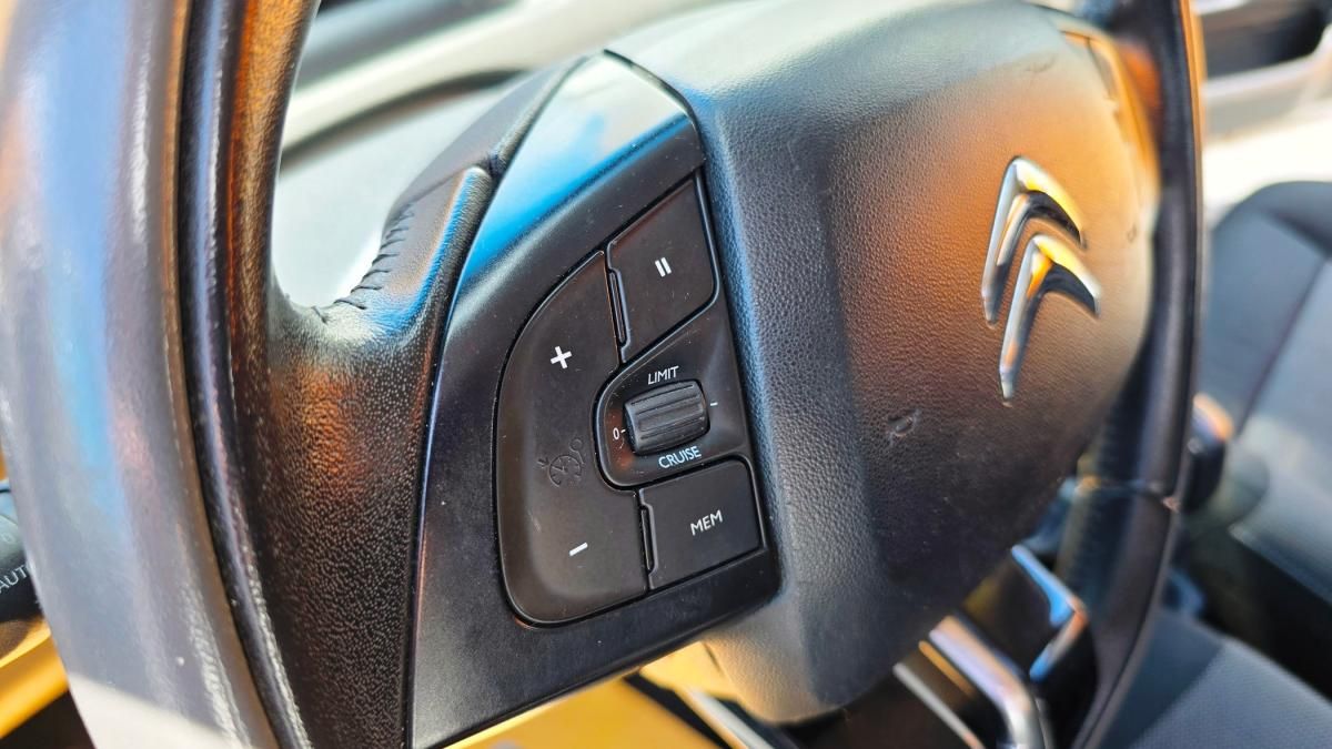 citroen-c4-cactus-2016-gasolina-1199cc