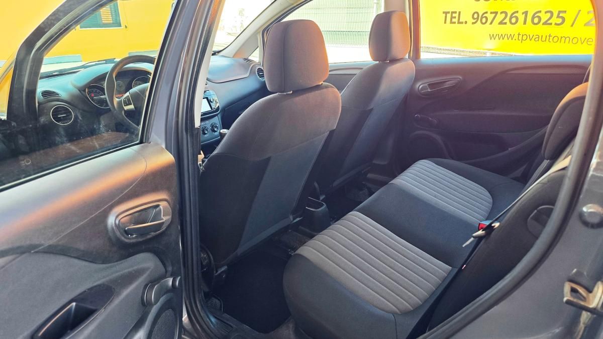 fiat-punto-2018-gasolina-1242cc