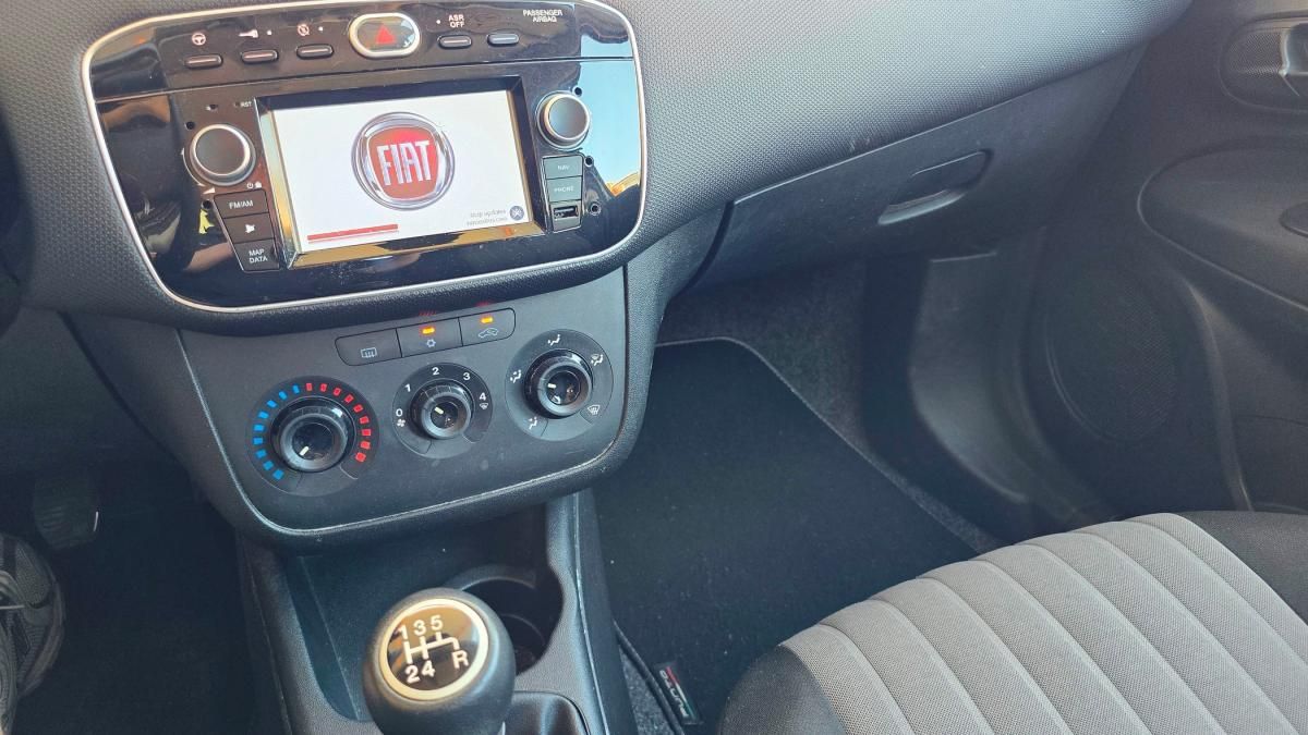 fiat-punto-2018-gasolina-1242cc