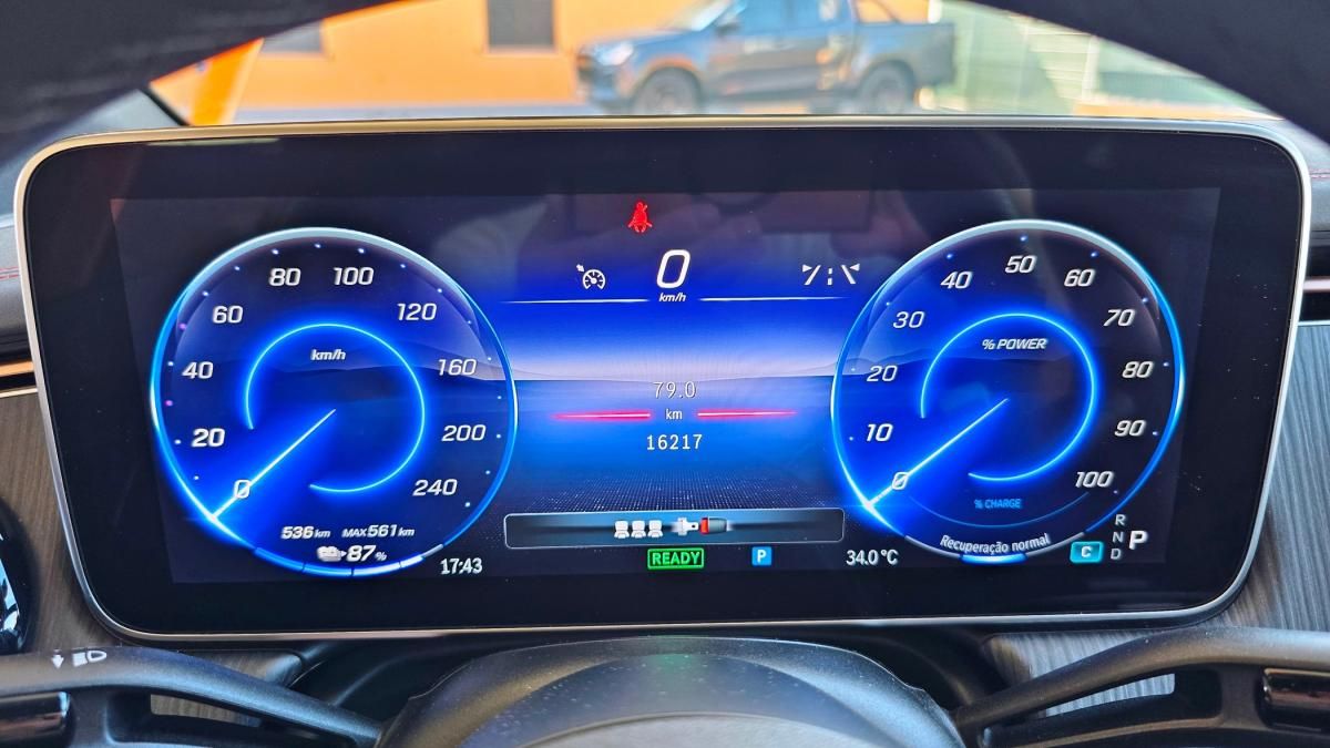 mercedes-benz-eqe-2023-eletrico-0cc