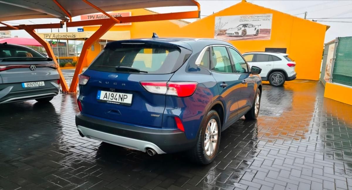 ford-kuga-2021-hibrido-a-gasolina-2488cc