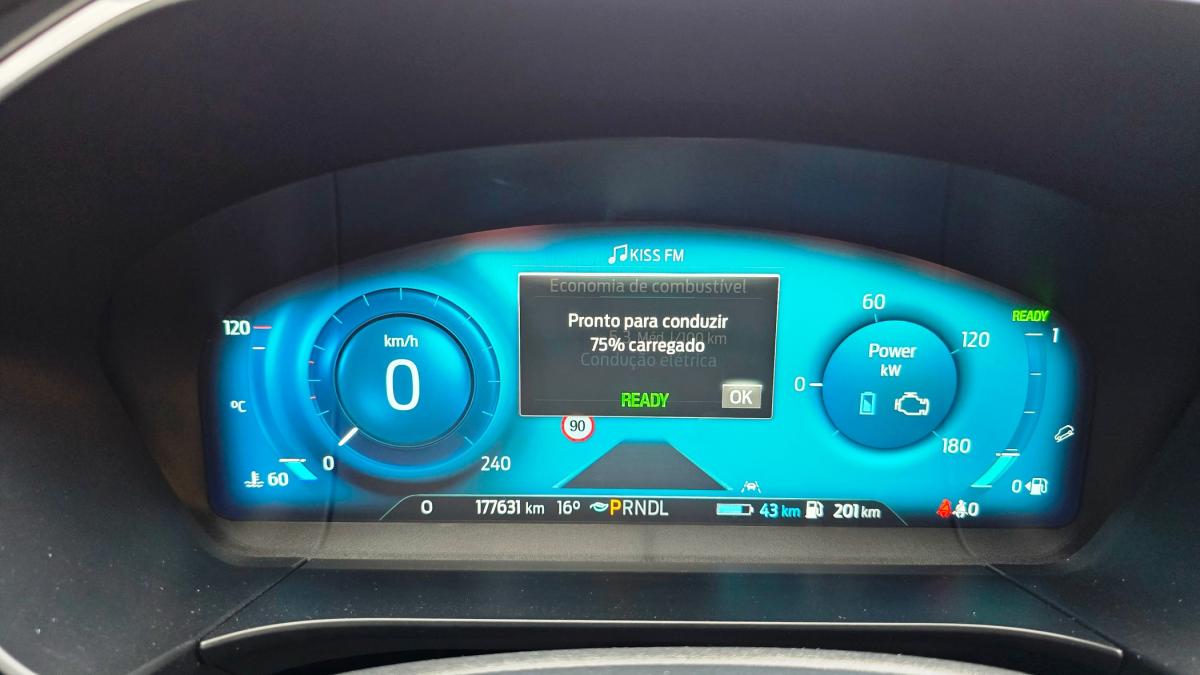 ford-kuga-2021-hibrido-a-gasolina-2488cc
