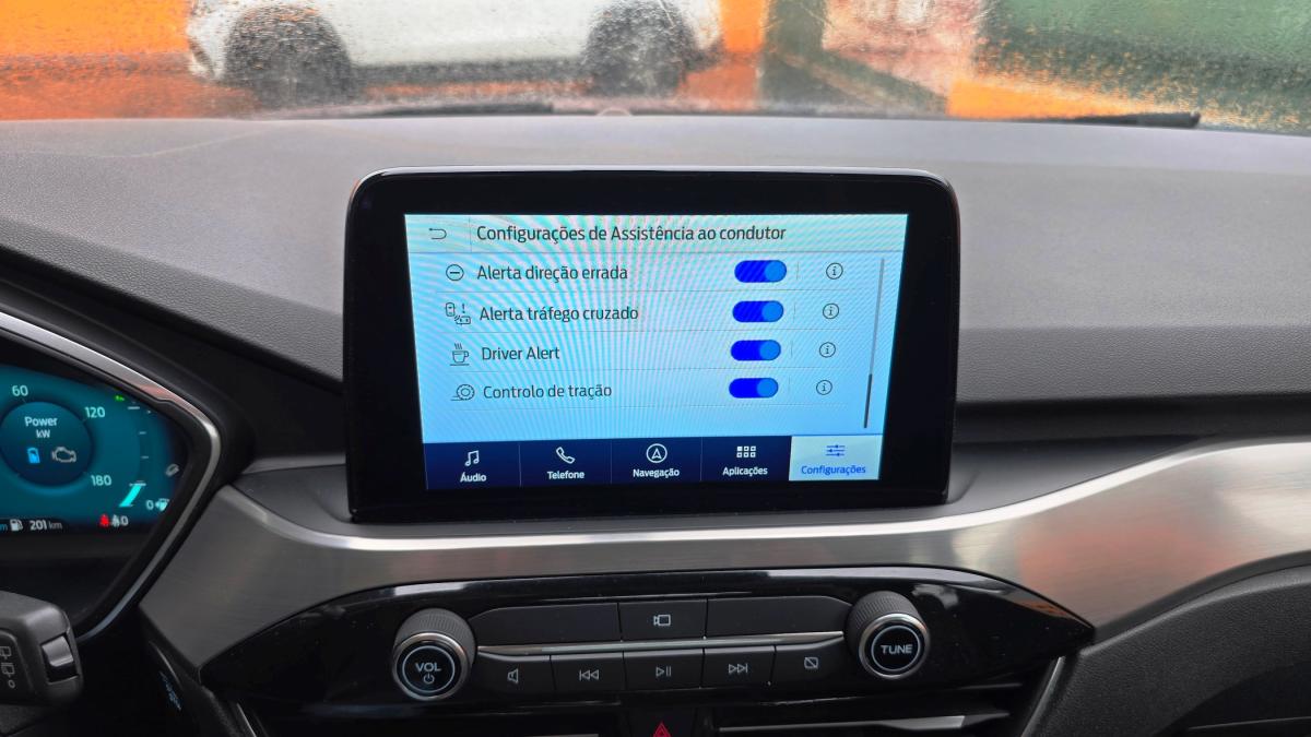 ford-kuga-2021-hibrido-a-gasolina-2488cc