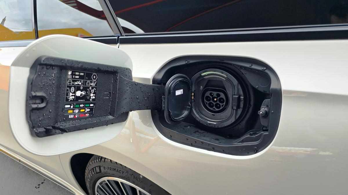 mercedes-benz-classe-e-e-300-de-2024-diesel-1993cc