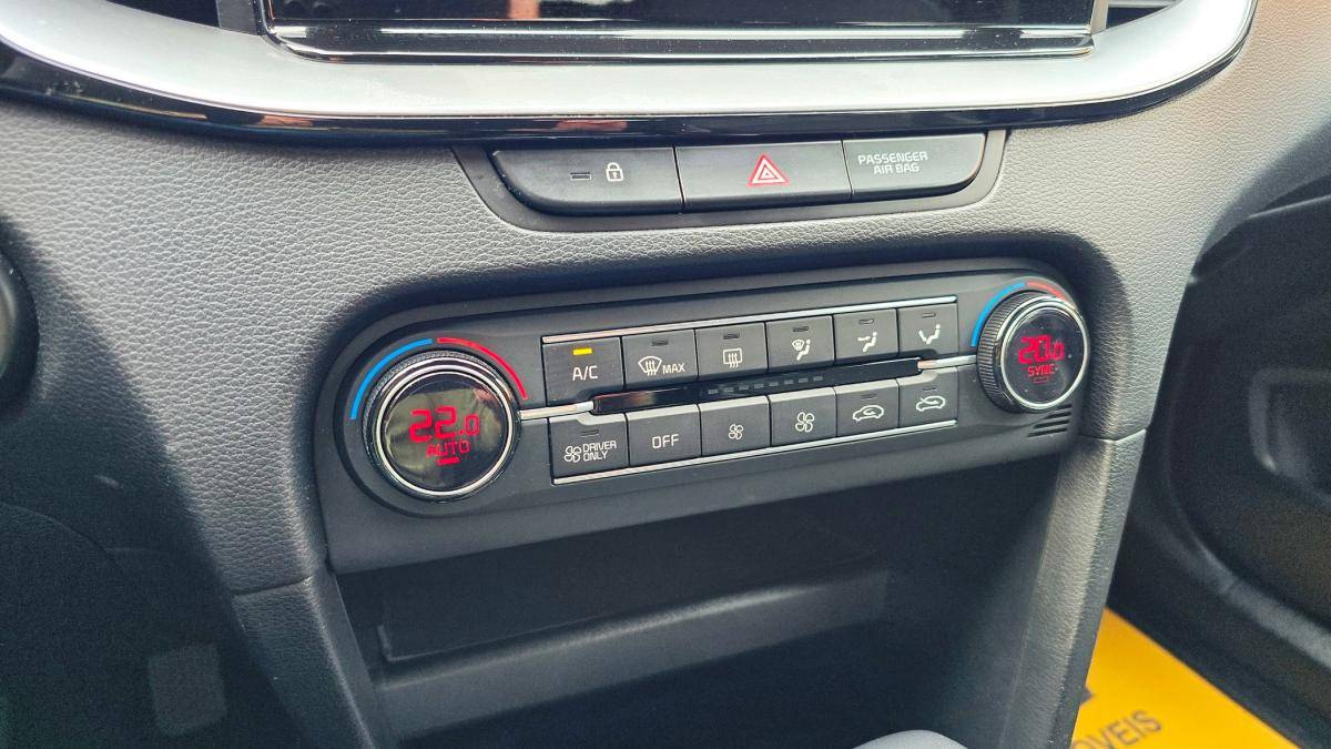 kia-ceed-sw-2021-hibrido-a-gasolina-1580cc
