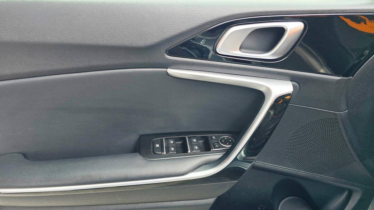 kia-ceed-sw-2021-hibrido-a-gasolina-1580cc