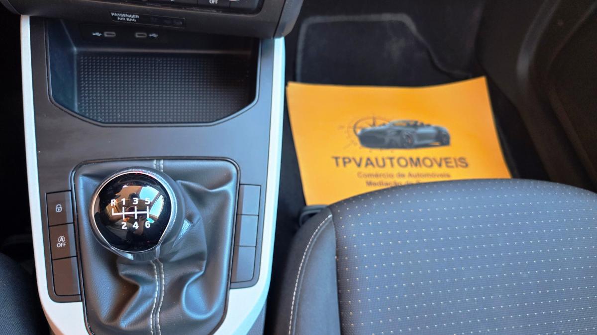 seat-arona-2022-gasolina-999cc