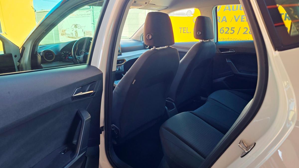 seat-arona-2022-gasolina-999cc