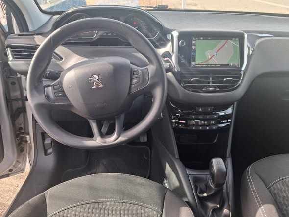 peugeot-208-1-6-bluehdi-2017-diesel-1560cc