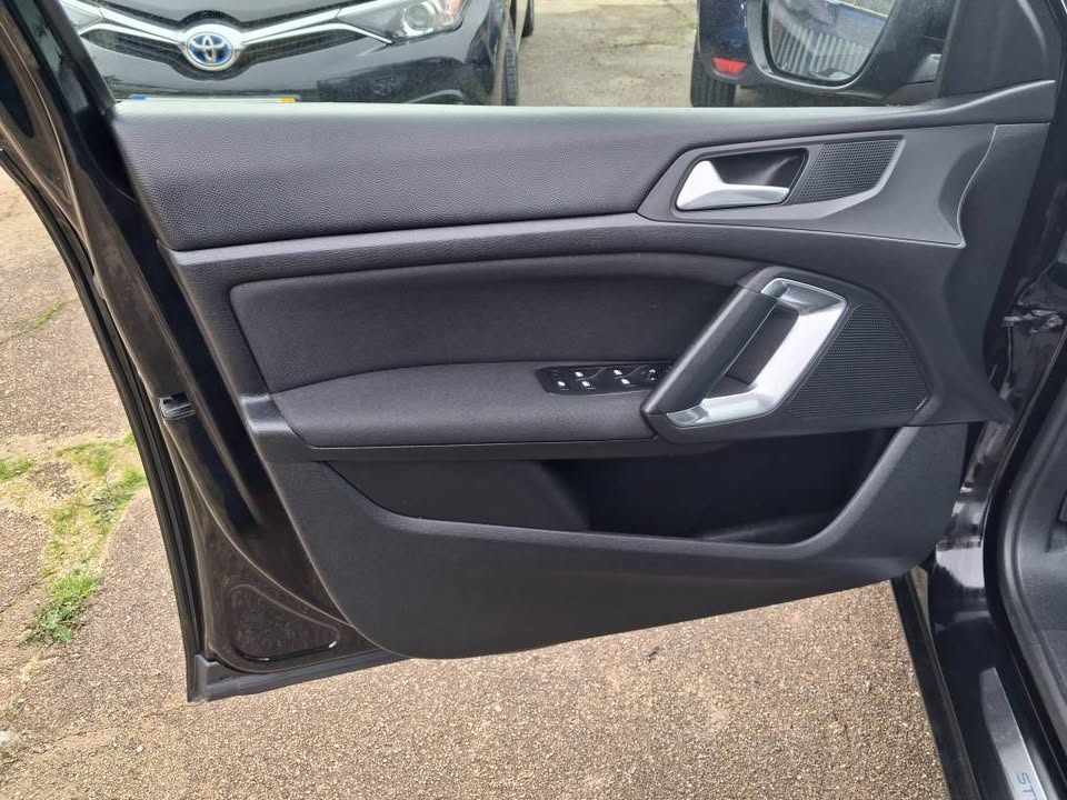 peugeot-308-sw-1-6hdi-gps-2020-diesel-1560cc