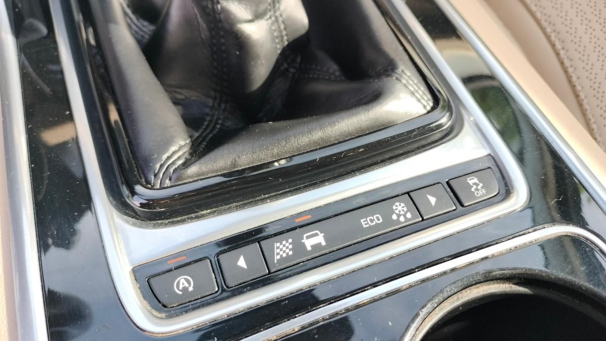 jaguar-xf-2016-diesel-1999cc