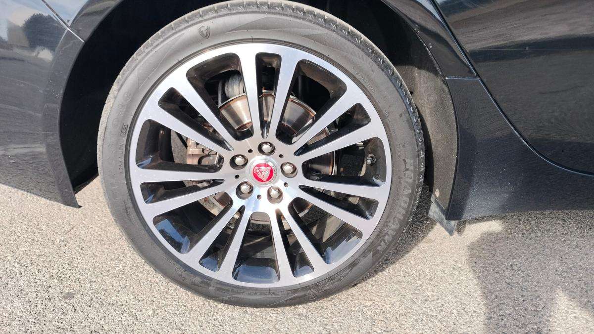 jaguar-xf-2016-diesel-1999cc