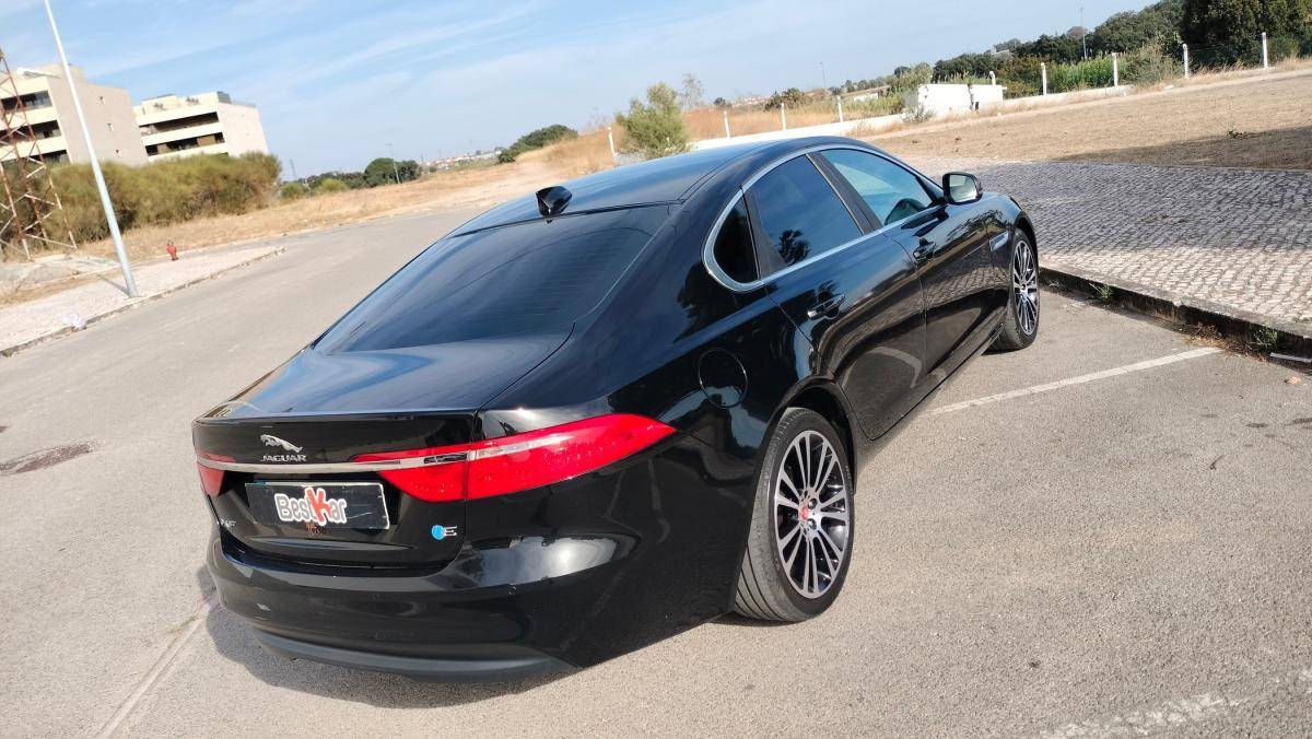 jaguar-xf-2016-diesel-1999cc