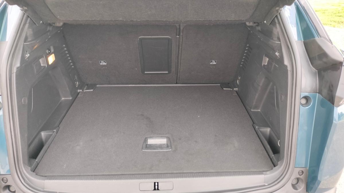 peugeot-3008-2021-diesel-1499cc