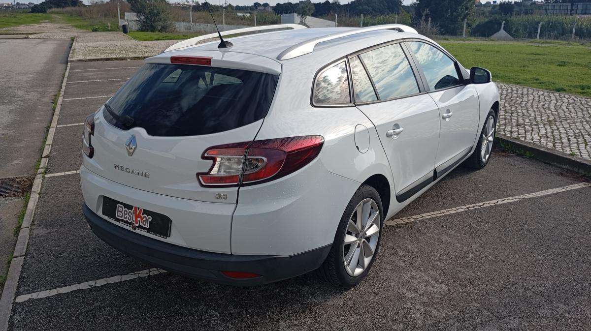 renault-megane-2011-diesel-1461cc