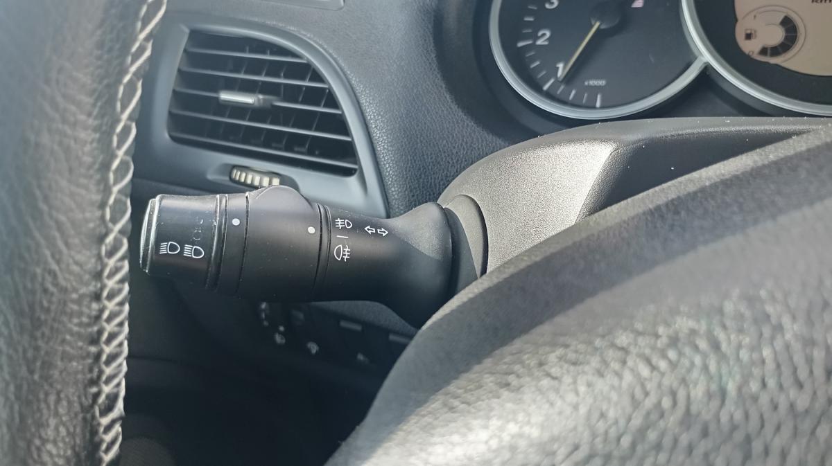 renault-megane-2011-diesel-1461cc