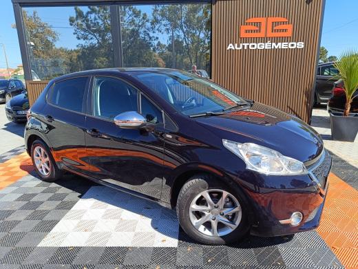 peugeot-208-2014-gasolina-1199cc