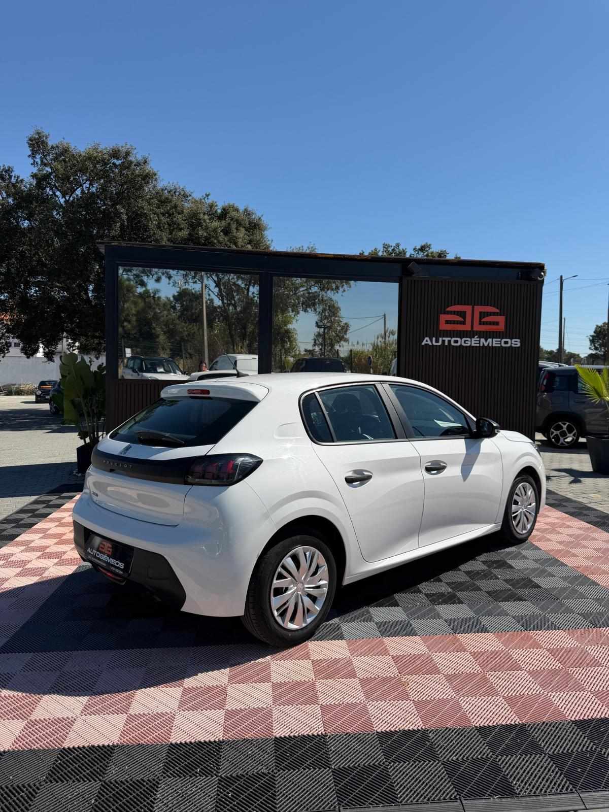 peugeot-208-2020-diesel-1499cc