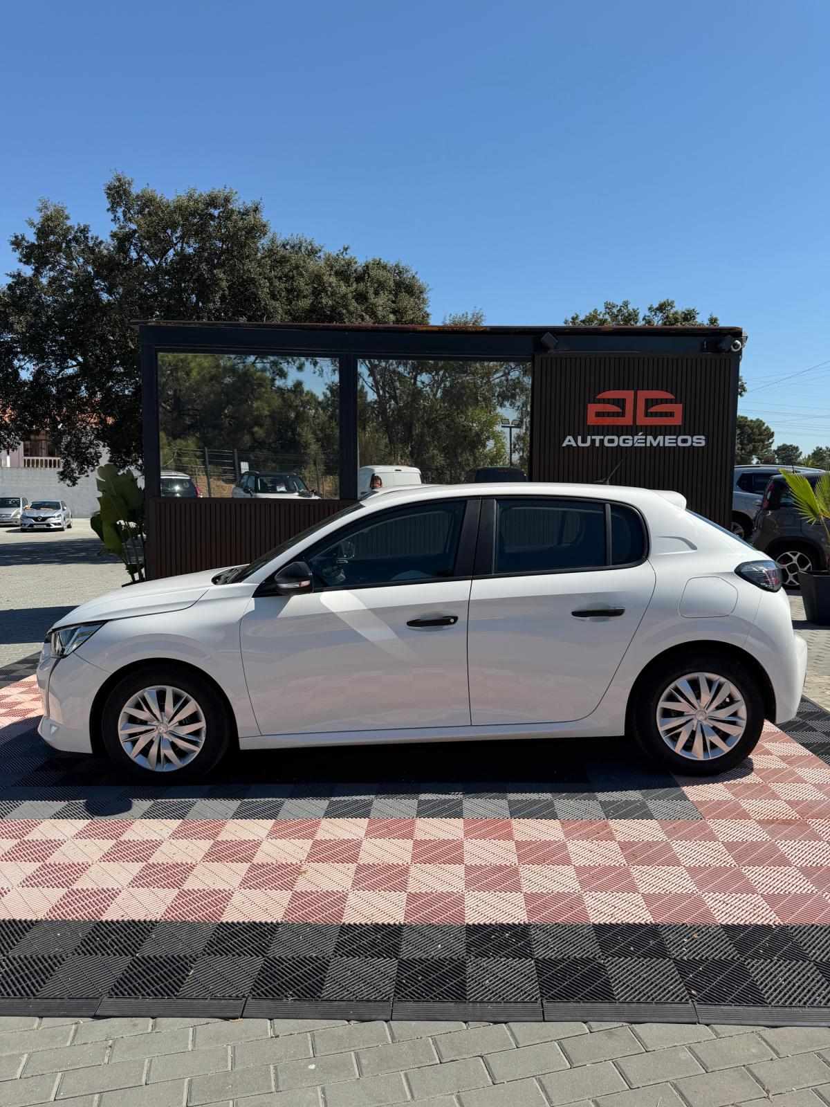 peugeot-208-2020-diesel-1499cc