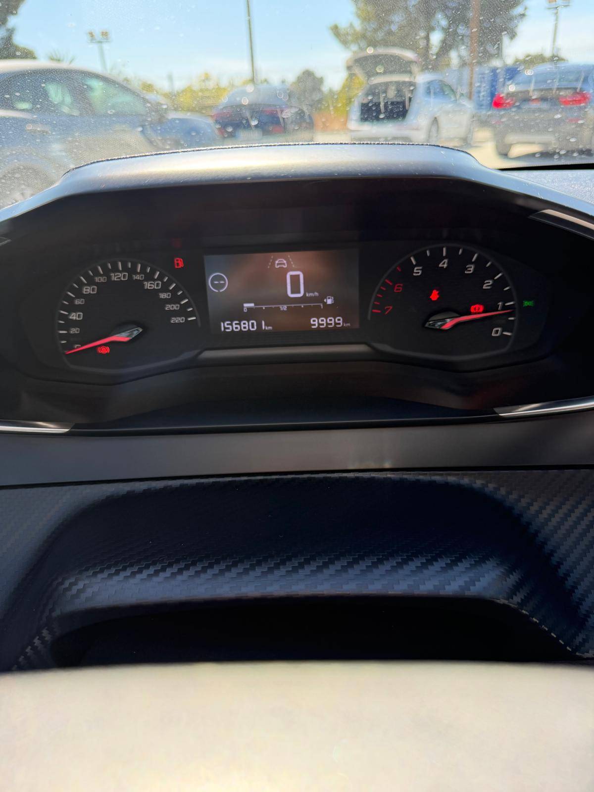 peugeot-208-2020-diesel-1499cc