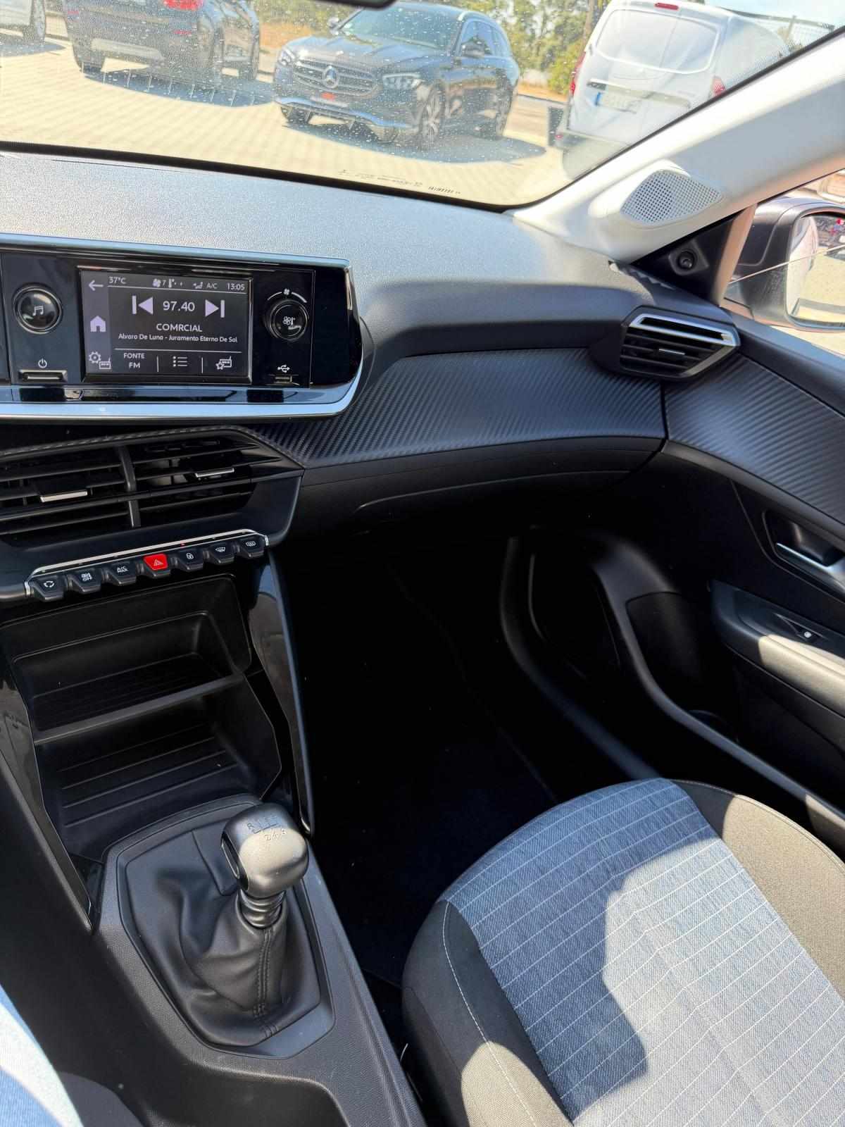 peugeot-208-2020-diesel-1499cc