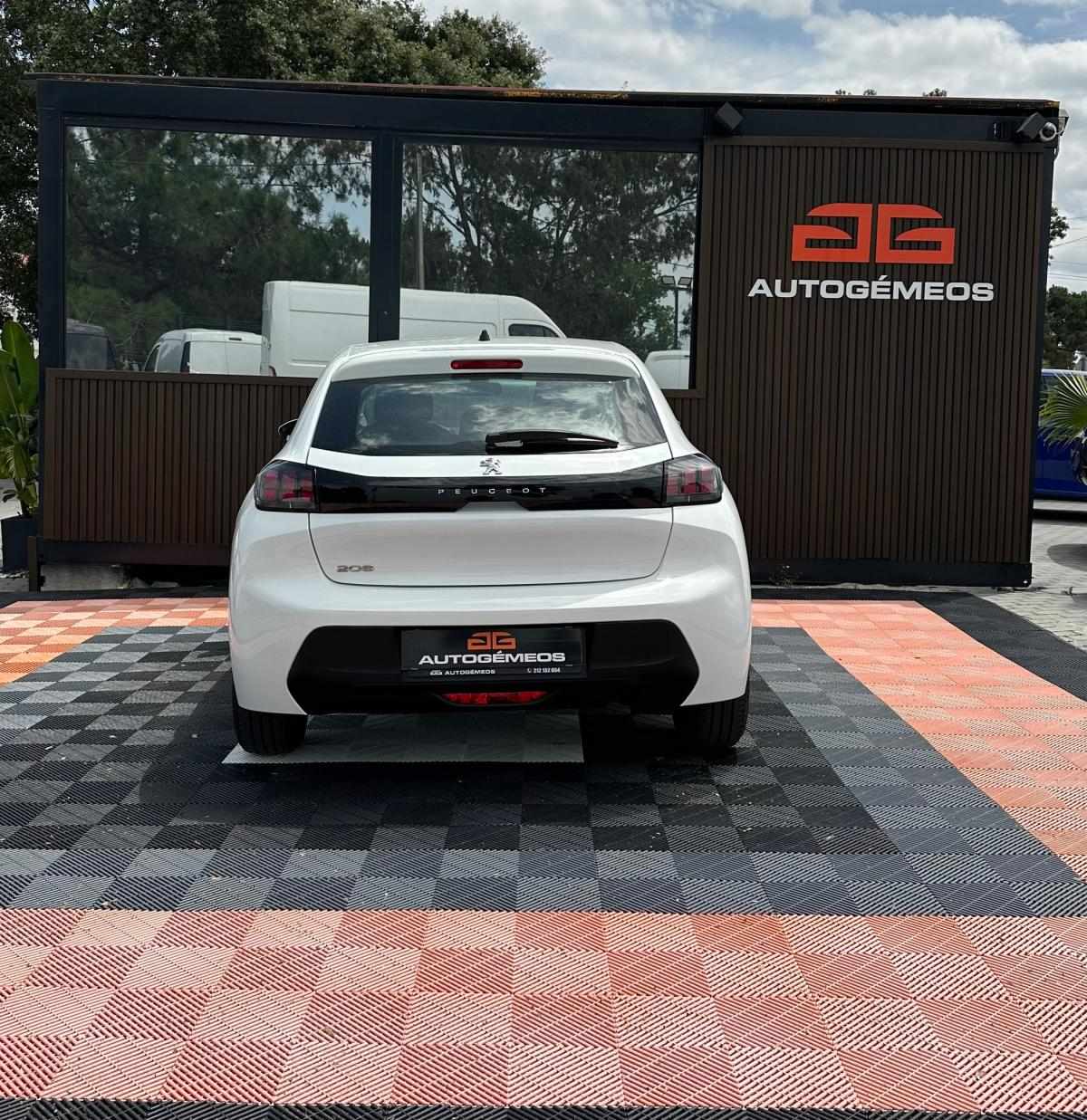 peugeot-208-2021-gasolina-1199cc