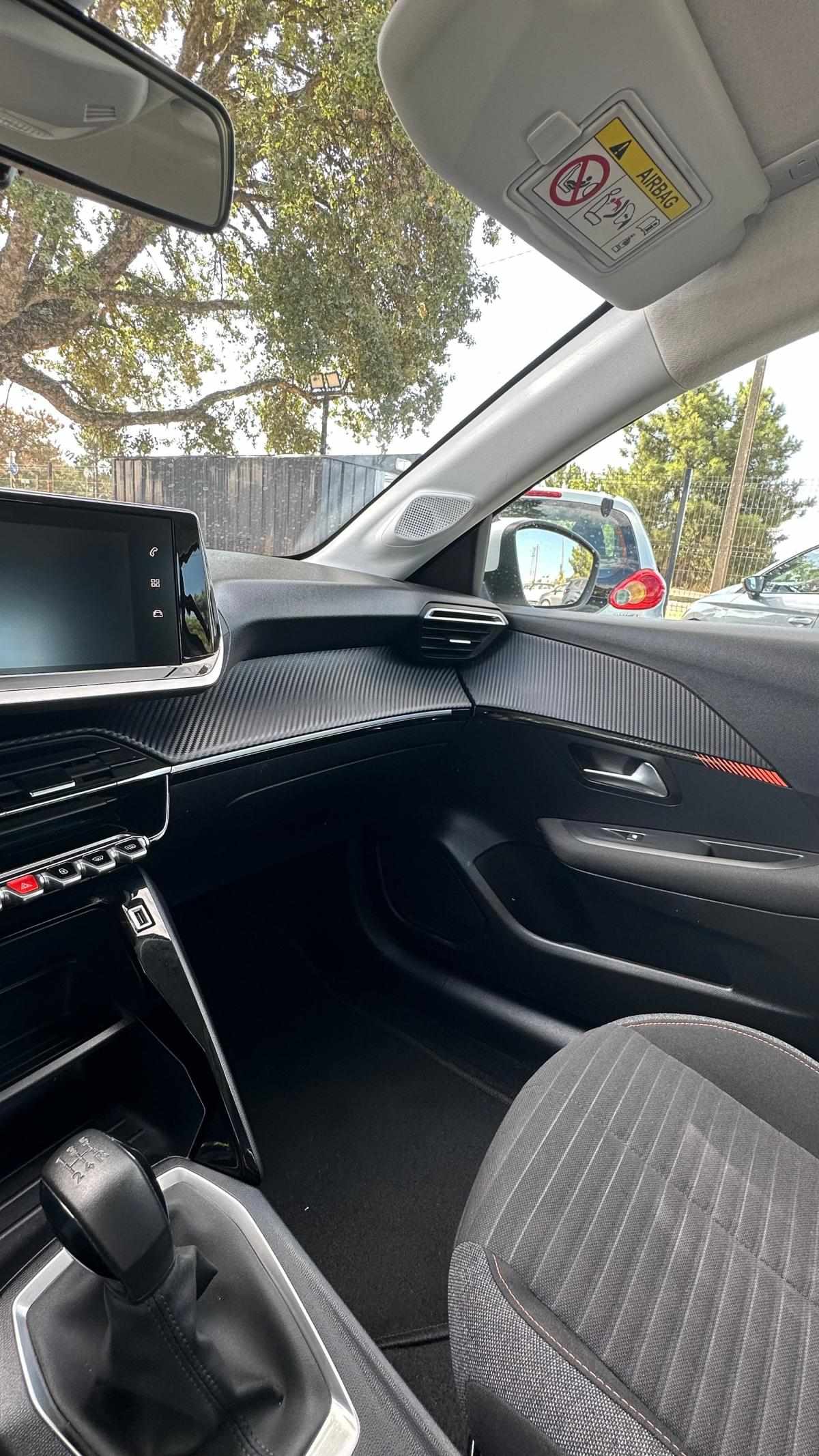peugeot-208-2021-gasolina-1199cc