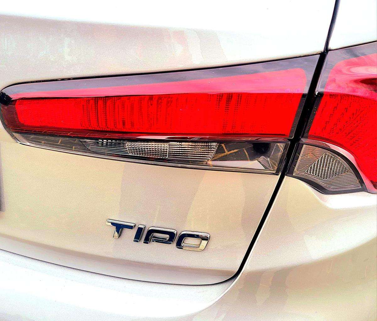 fiat-tipo-station-wagon-2019-diesel-1248cc