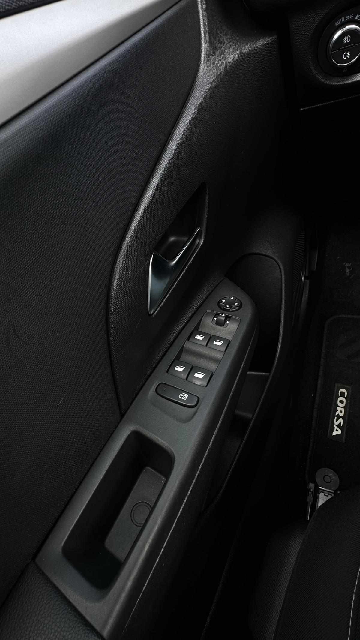opel-corsa-2023-gasolina-1199cc