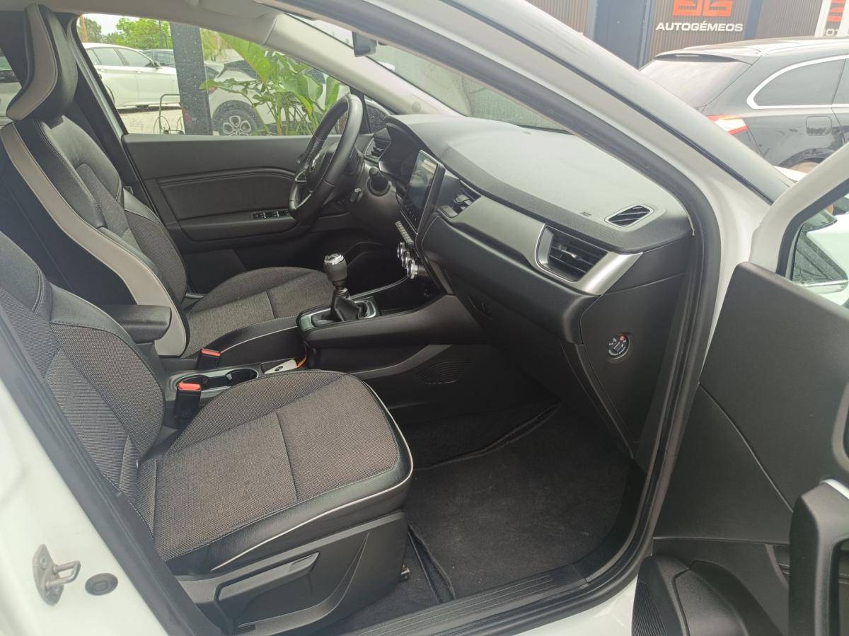renault-captur-2023-gasolina-999cc