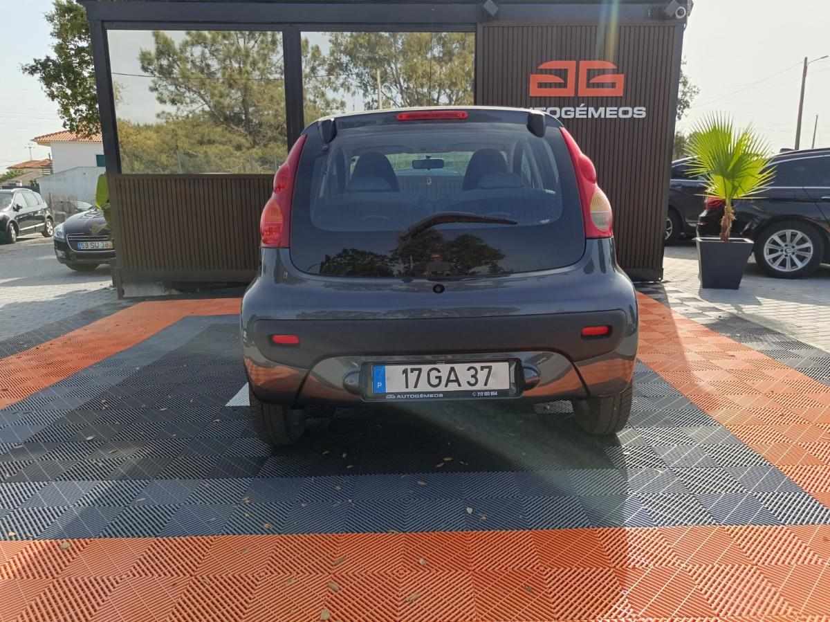 peugeot-107-2008-gasolina-998cc