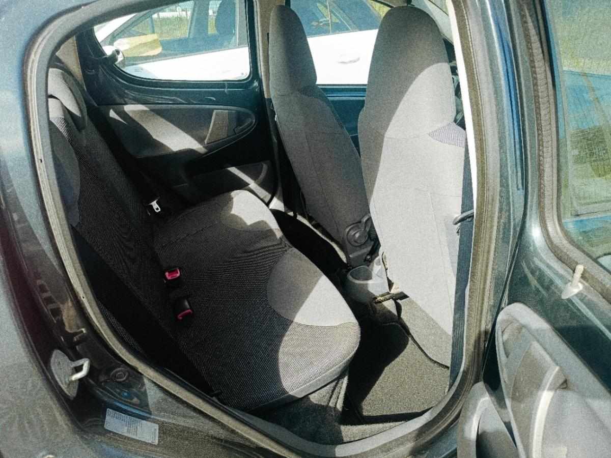 peugeot-107-2008-gasolina-998cc