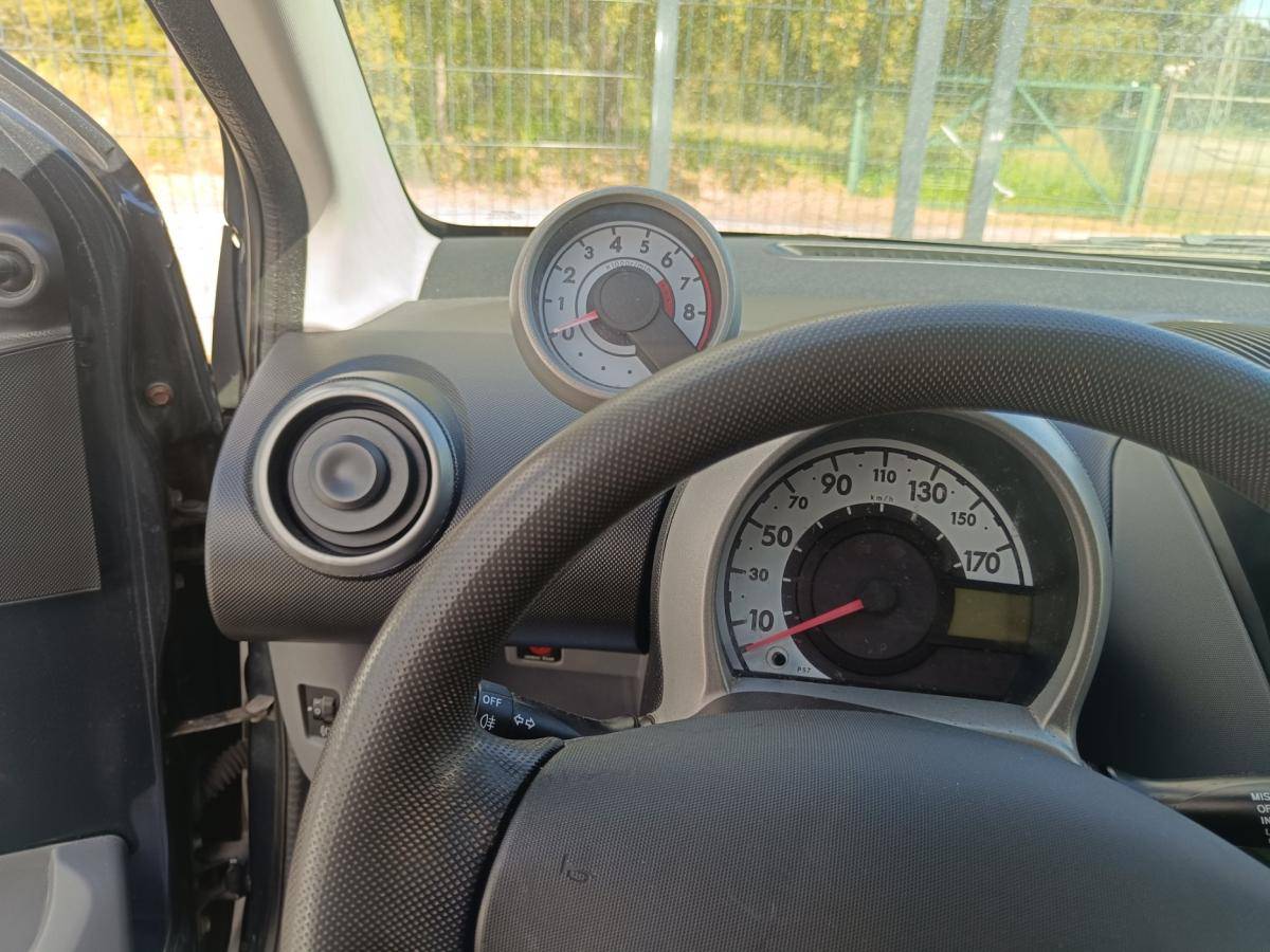 peugeot-107-2008-gasolina-998cc