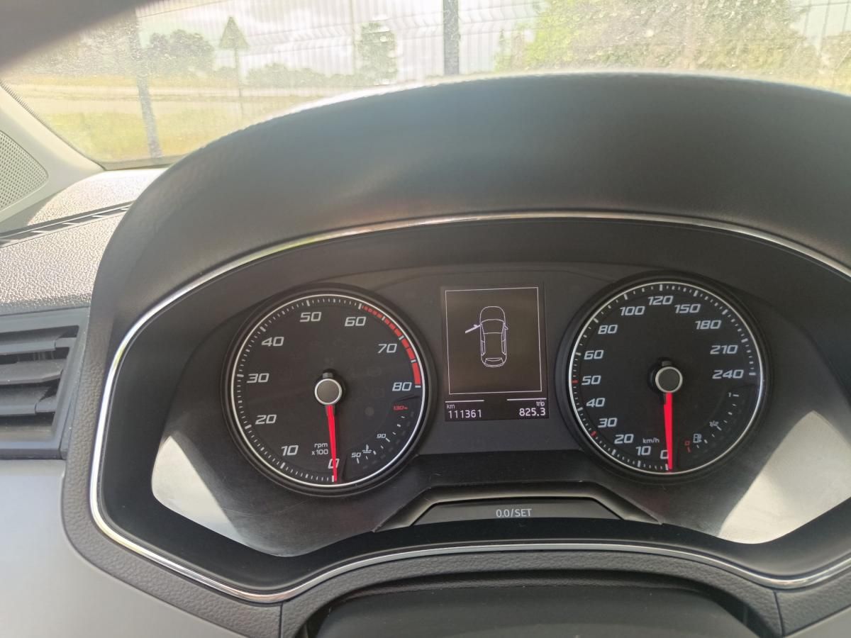 seat-ibiza-2018-gasolina-999cc