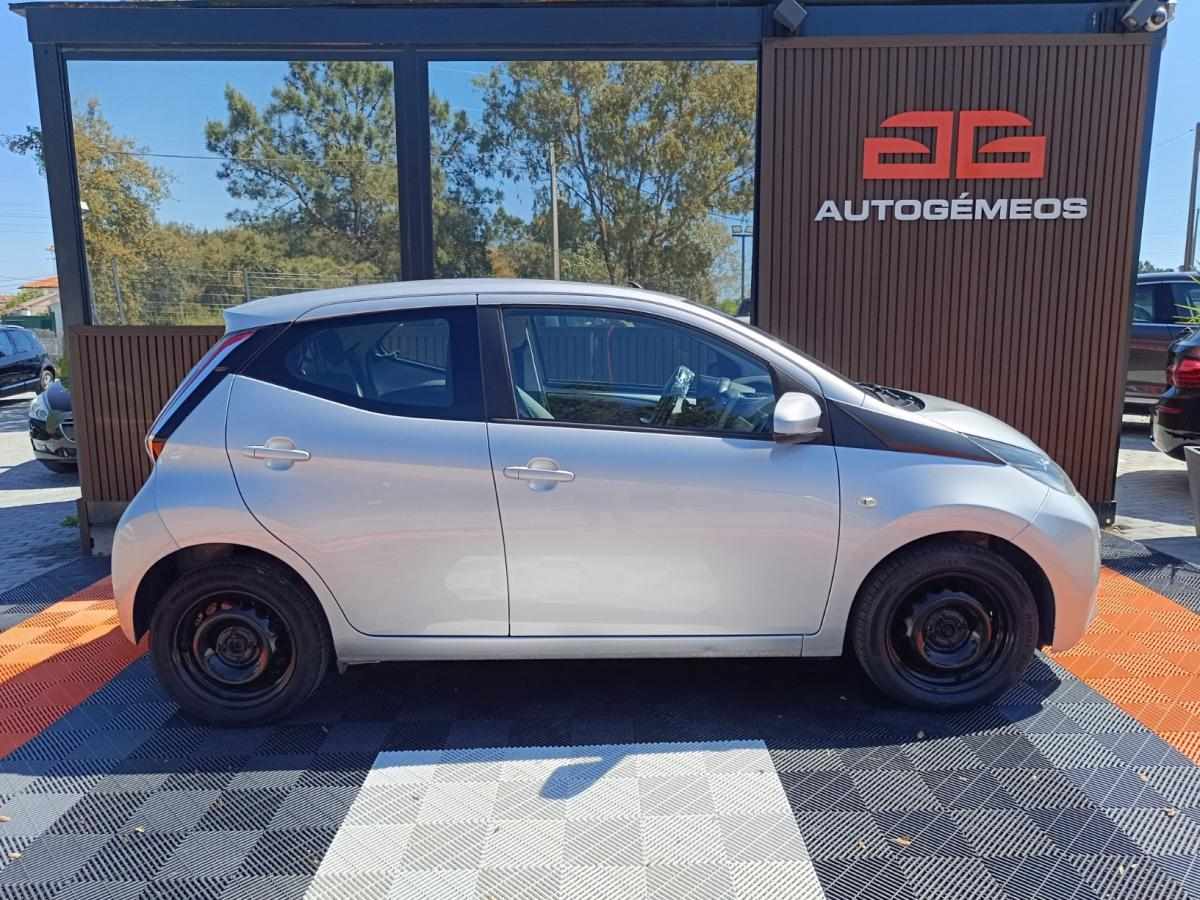 toyota-aygo-2016-gasolina-998cc