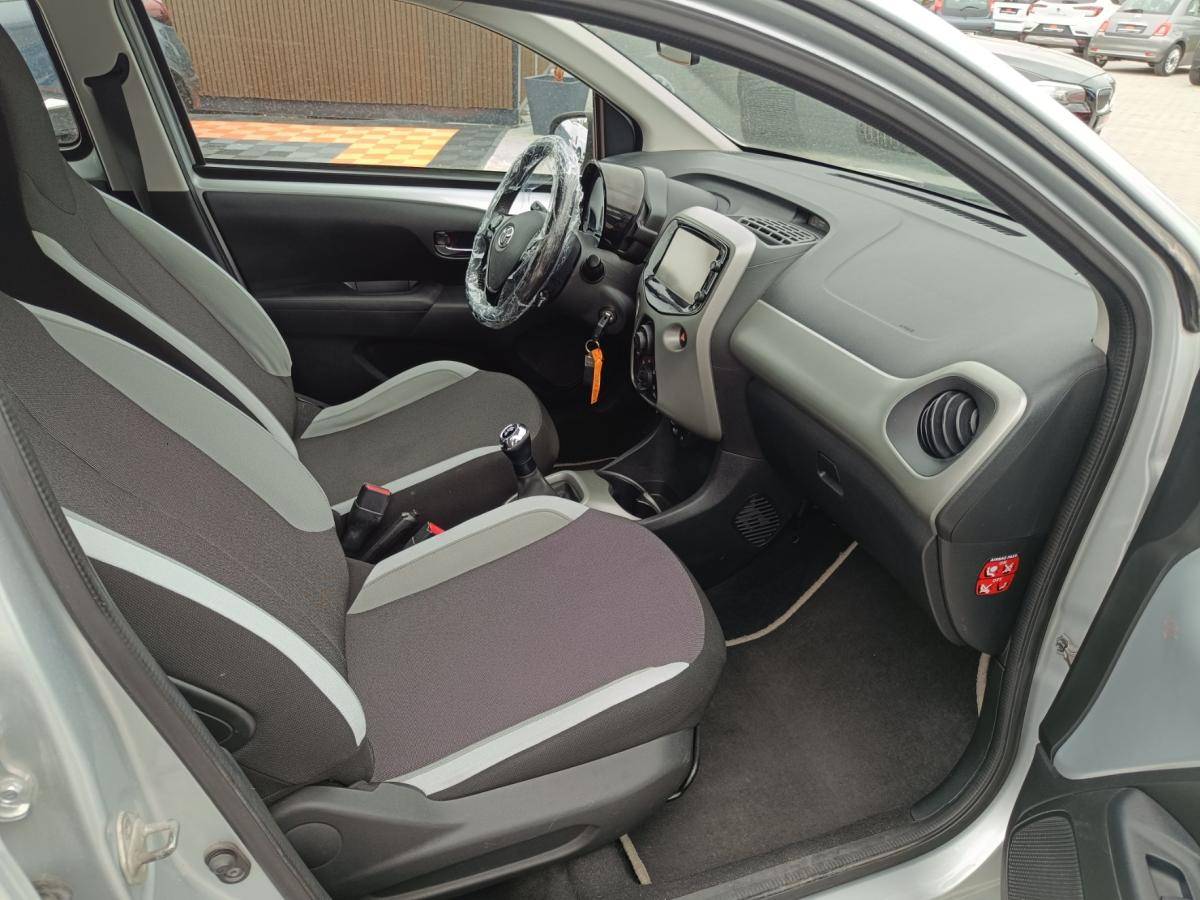 toyota-aygo-2016-gasolina-998cc