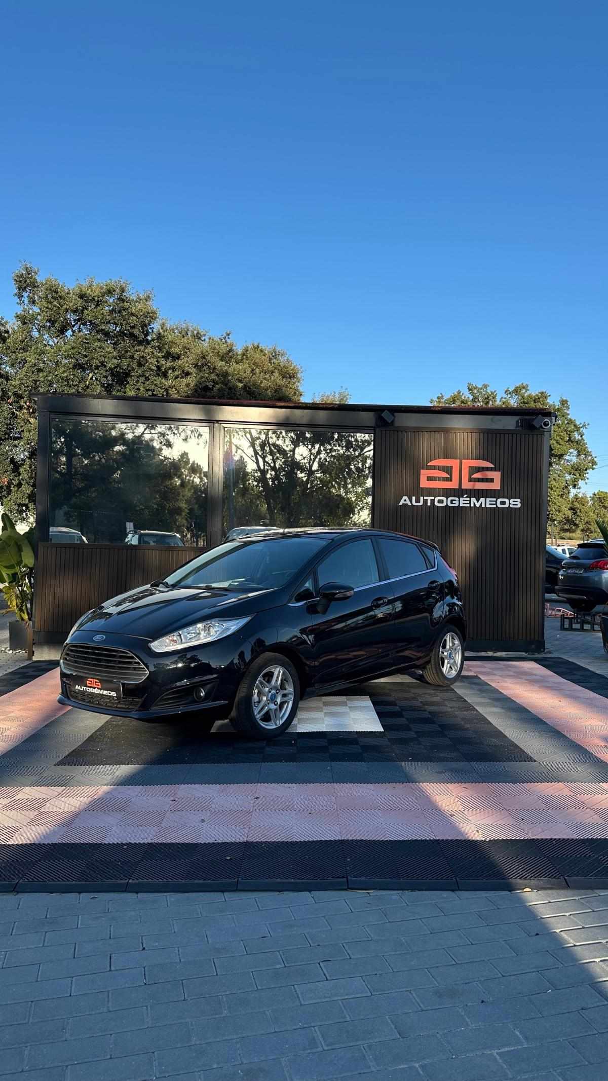 ford-fiesta-2015-gasolina-998cc