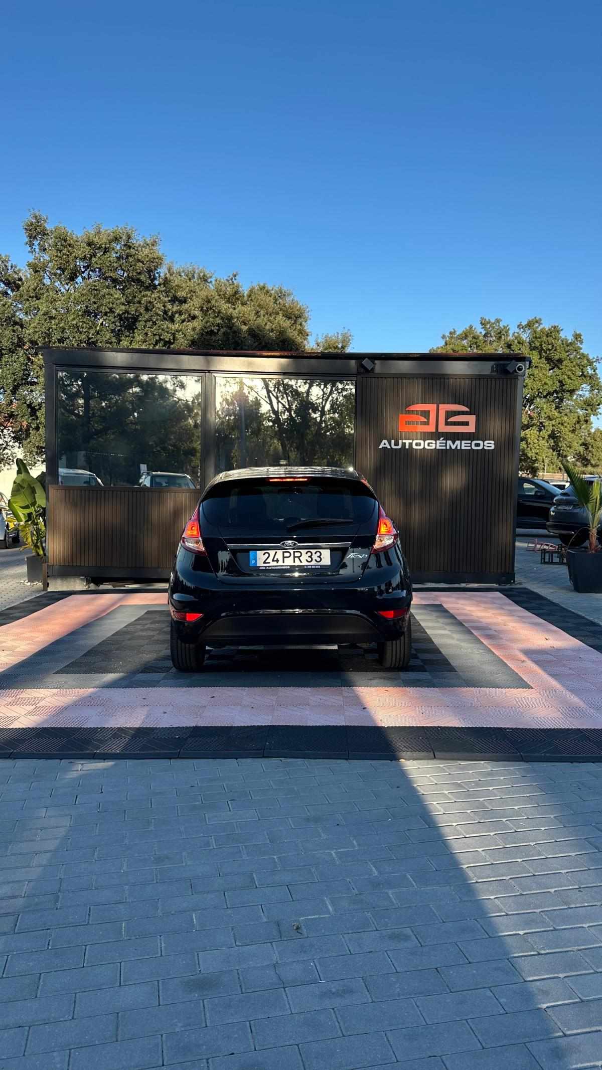 ford-fiesta-2015-gasolina-998cc