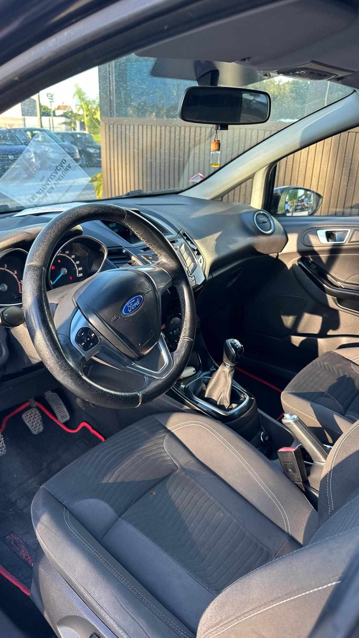 ford-fiesta-2015-gasolina-998cc