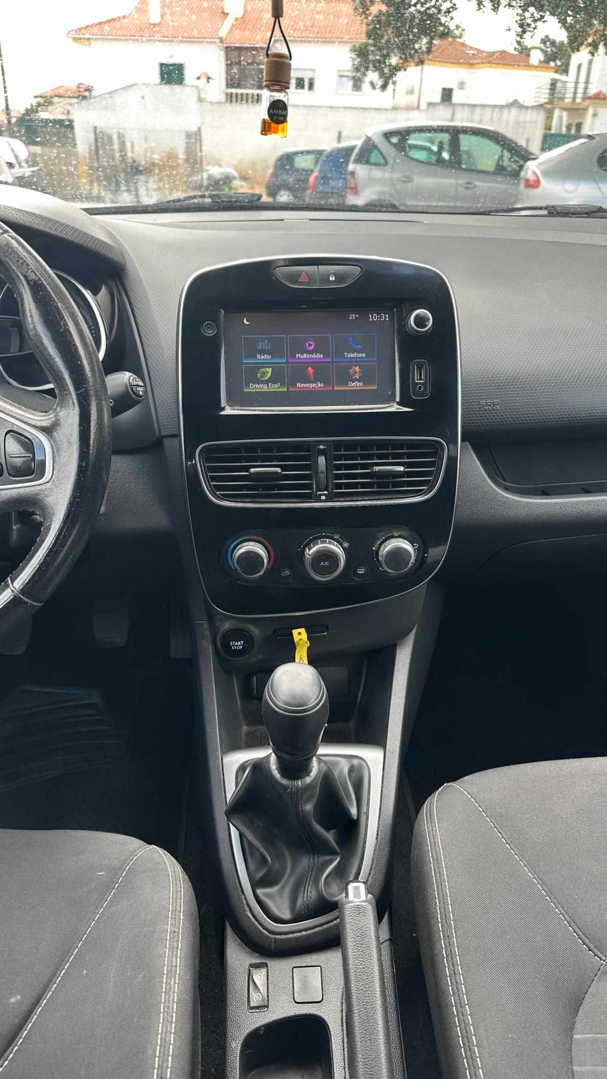 renault-clio-2017-gasolina-898cc
